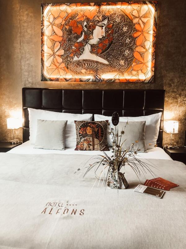 Alfons Boutique Hotel - image 8