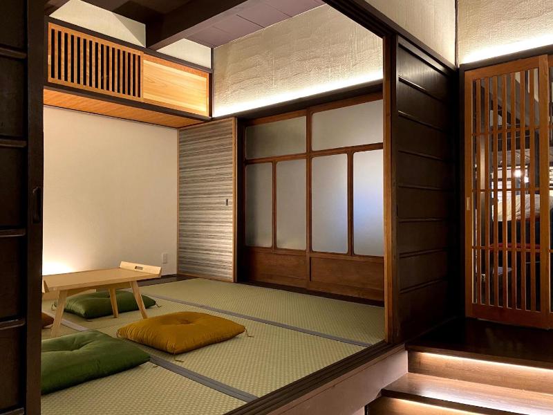 Sankoku Bashira - image 4