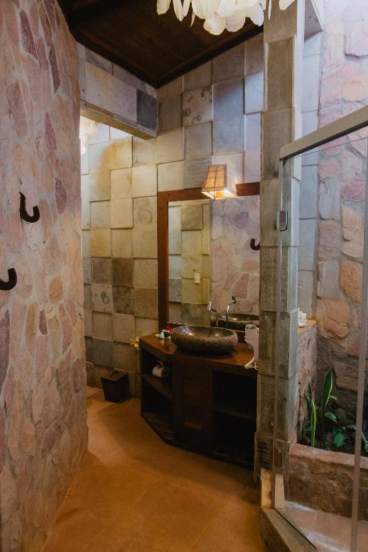 Paua Hotel Boutique - image 12