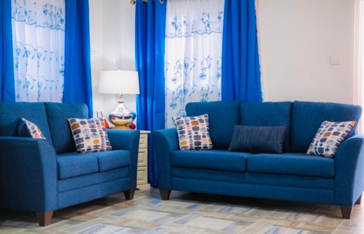 Royal Bliss Apartment Suites - image 9
