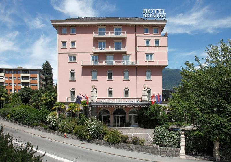 Hotel De La Paix - image 11