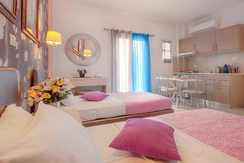 1-Bedroom Apartment with Side Sea View (4 Adults) image 3