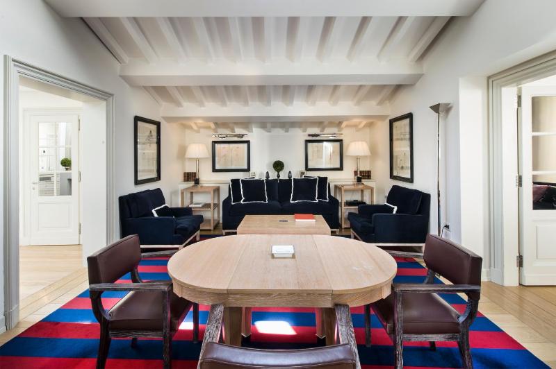 Apartment with Terrace image 2