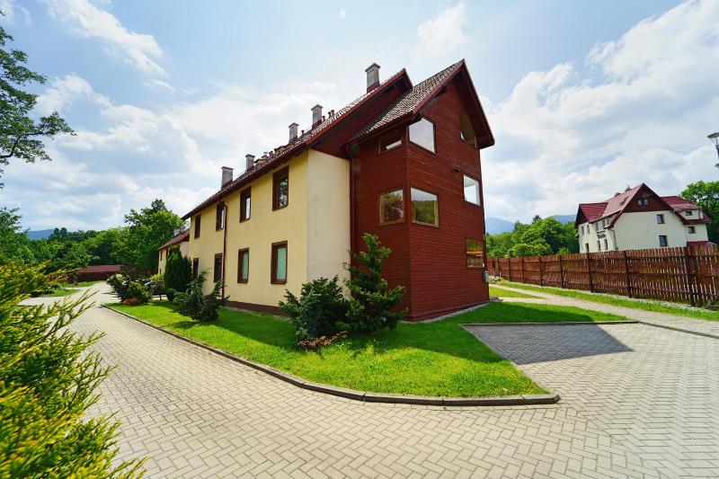 Two-Bedroom Apartment with Balcony image 2