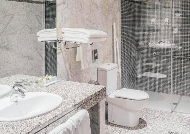 Suite image 2