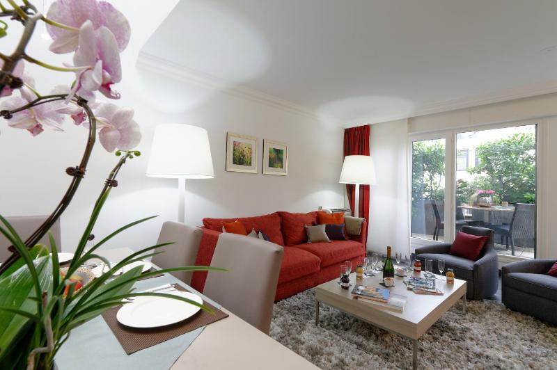 Three-Bedroom Duplex Apartment - Penthouse 110m2 image 2