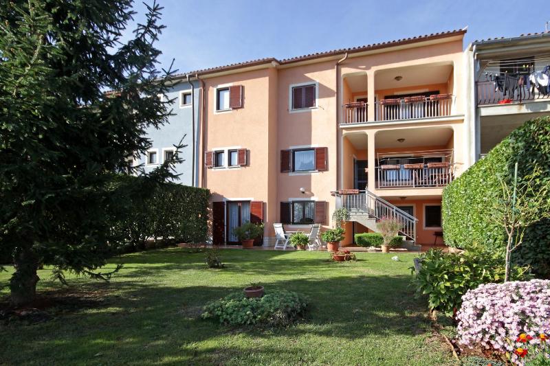 Apartment Solman Images