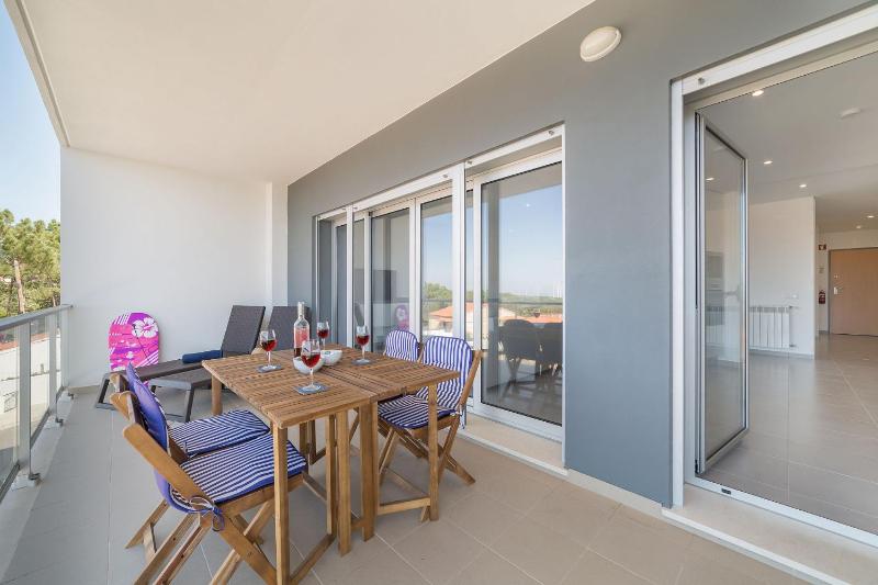 Muralha 2 - Holiday Apartments - By SCH - image 12