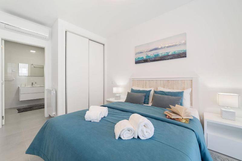 Muralha 2 - Holiday Apartments - By SCH - image 25