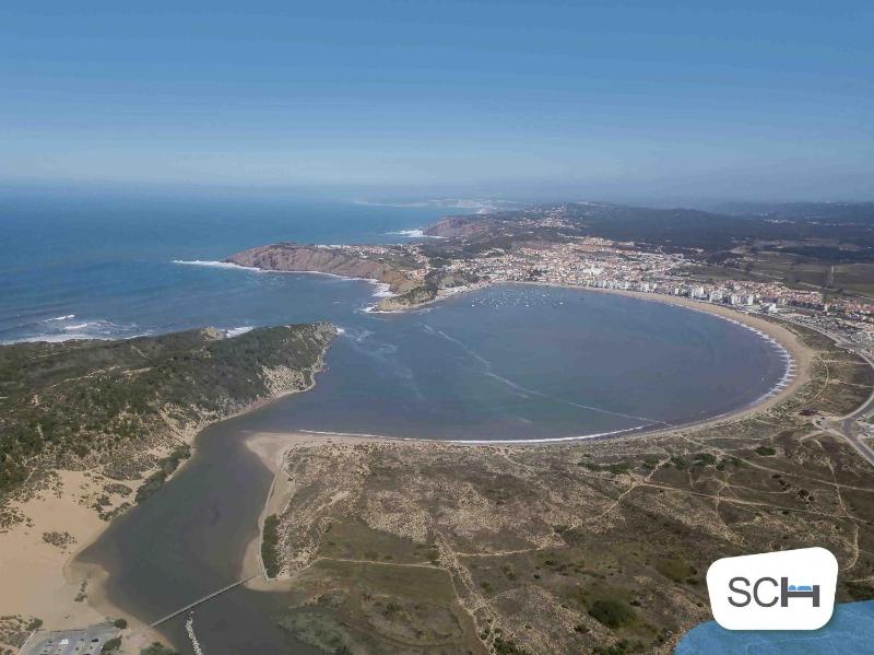 Three-Bedroom Villa image 2