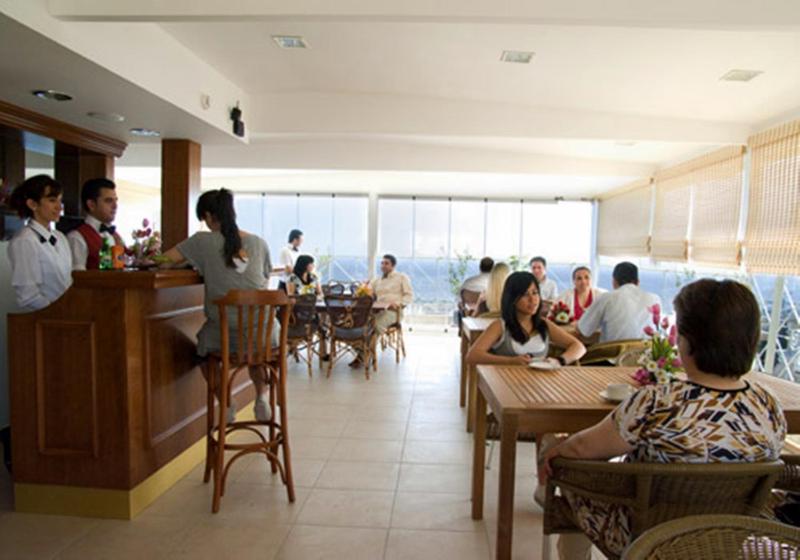 Hotel Linda - image 14