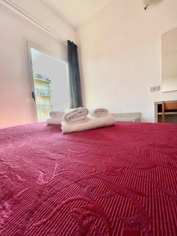 Triple Room image 4