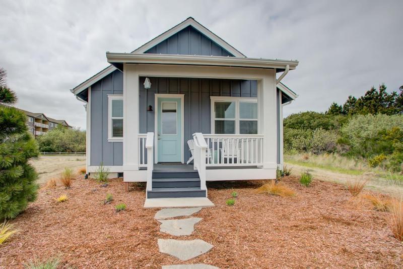 Two-Bedroom Holiday Home image 2