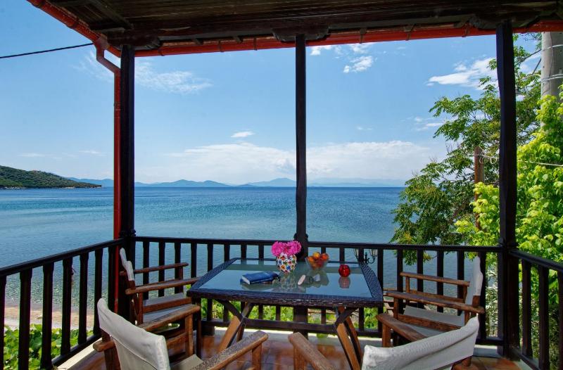 Apartment with Sea View 4 image 1