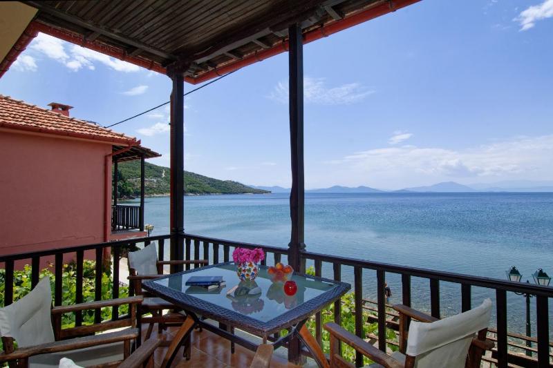 Apartment with Sea View 4 image 4