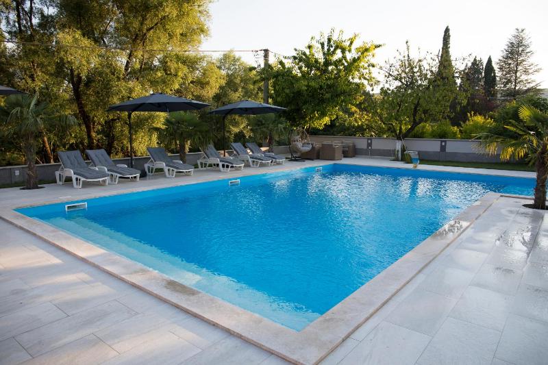 Luxury Villa Magic - image 2