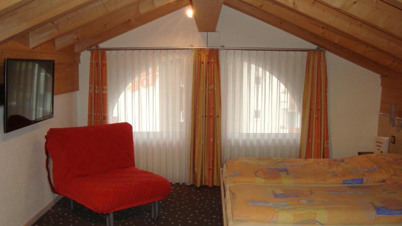 Duplex Apartment (2 Adults + 2 Children) image 3