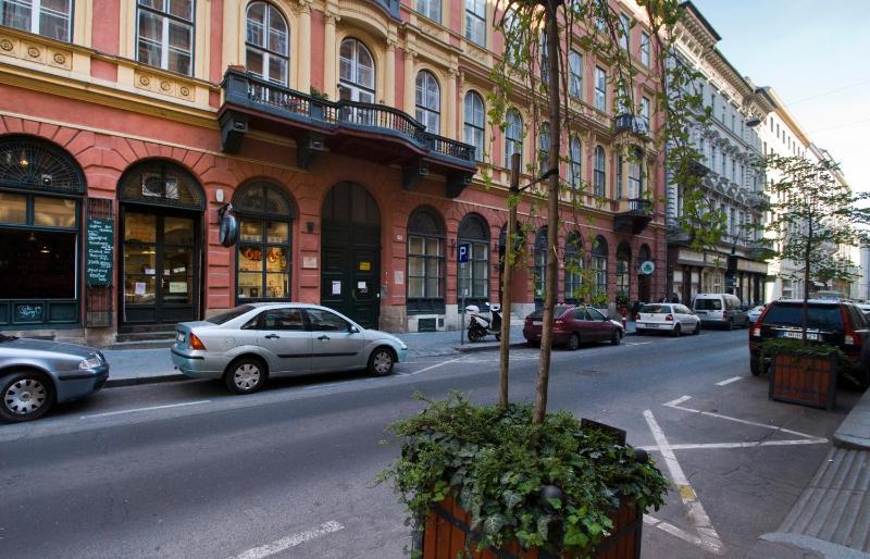 NN Apartman Budapest - image 13