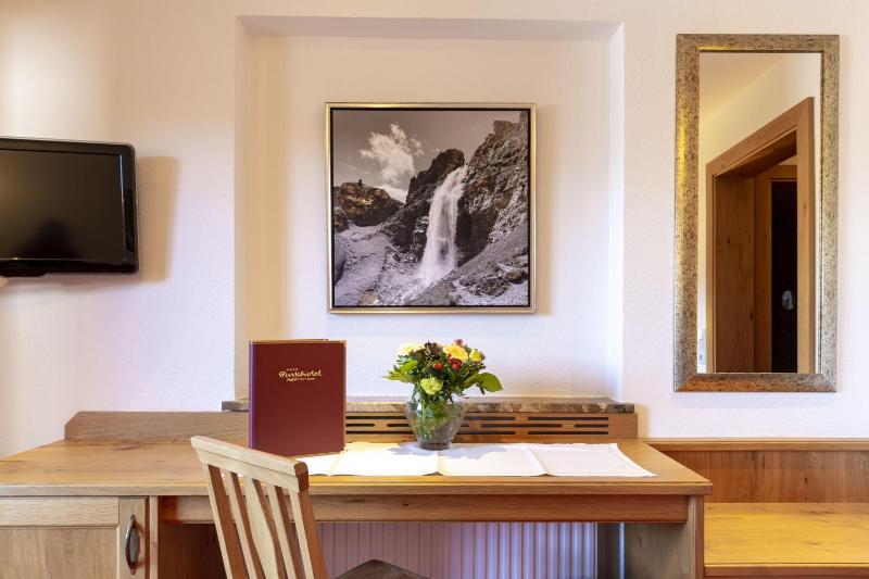 Superior Single Room image 1
