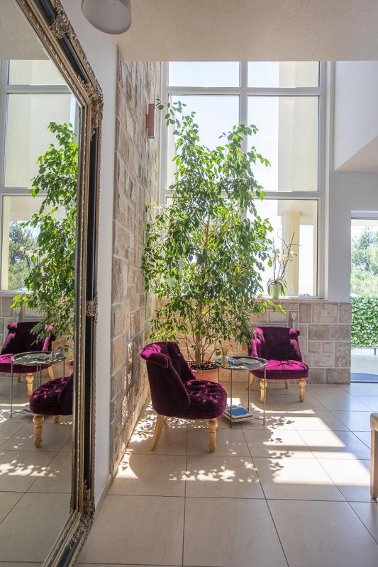 Holiday house Luna in Makarska with private pool - image 4