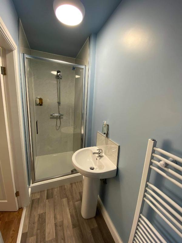 Double Room with Private Bathroom image 2