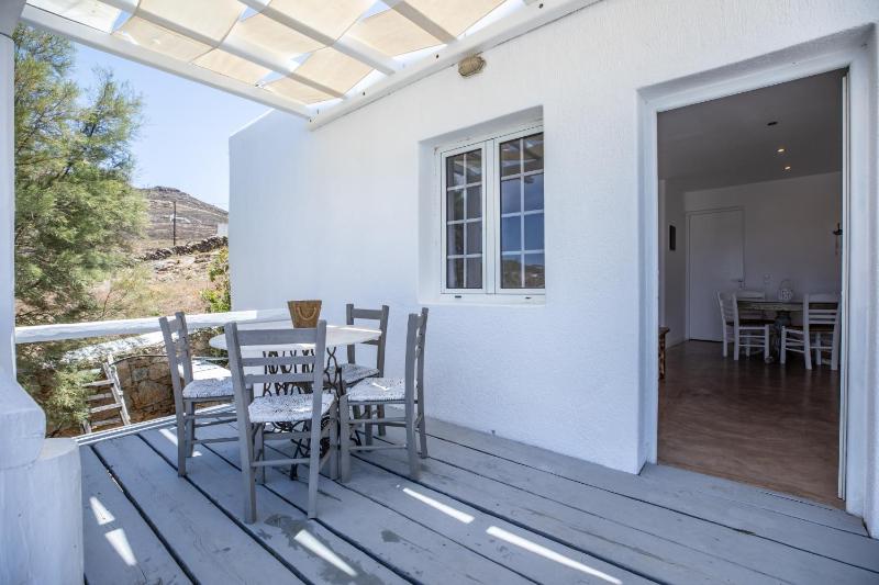Two-Bedroom Apartment with Sea View (4 Adults) image 2