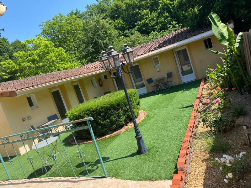 Double Room Patio - Disability Access image 2