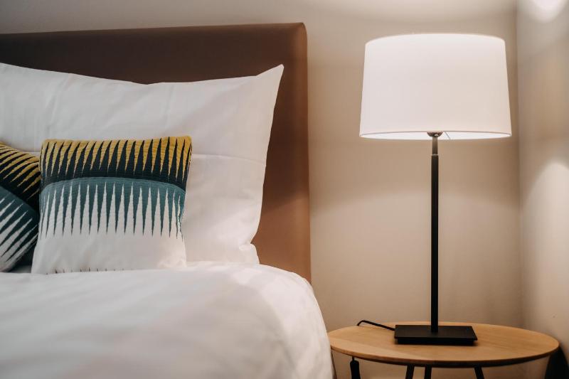 Deluxe Single Room image 4