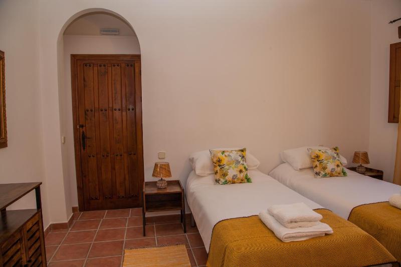 Two-Bedroom Cottage image 4