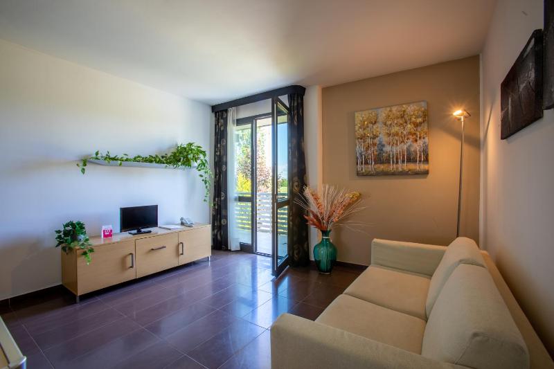 Superior Apartment image 1