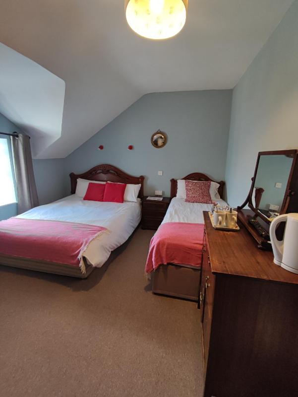 Triple Room image 1