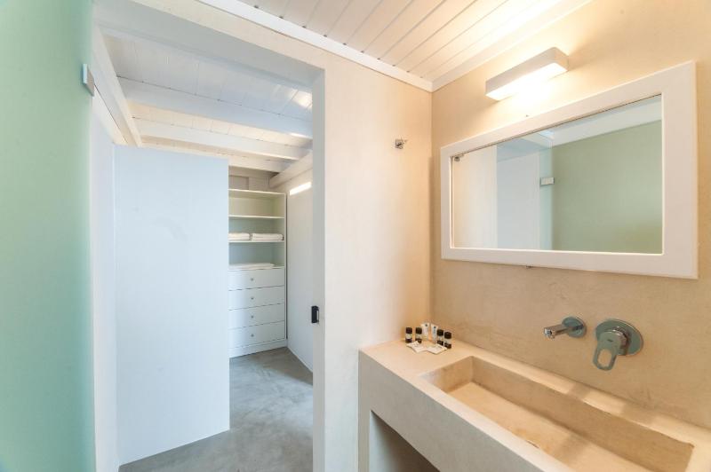 Suite with Annex Patio image 3