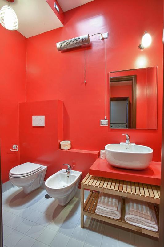 Double Room image 4