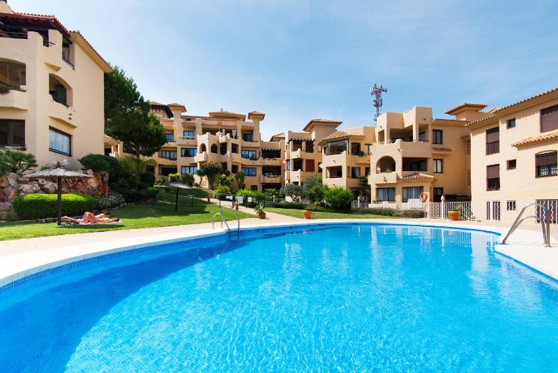ALQUIBLA Sea views swimming pool and parking - image 17