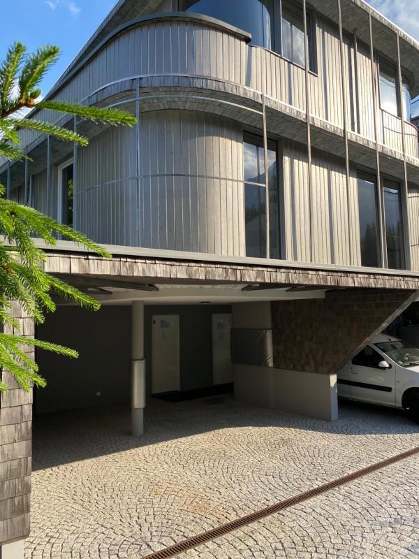 Superior Apartment image 3