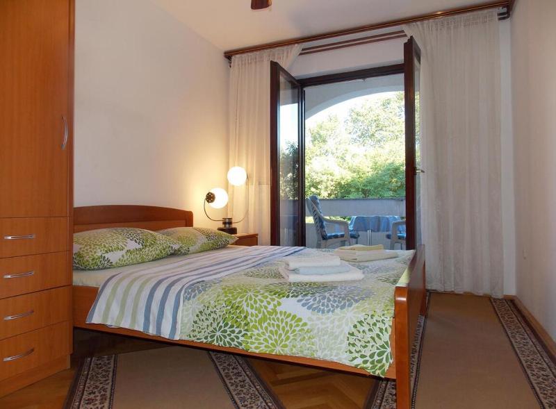 Two-Bedroom Apartment with Terrace image 3