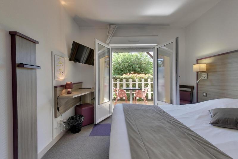 Superior Double Room image 2