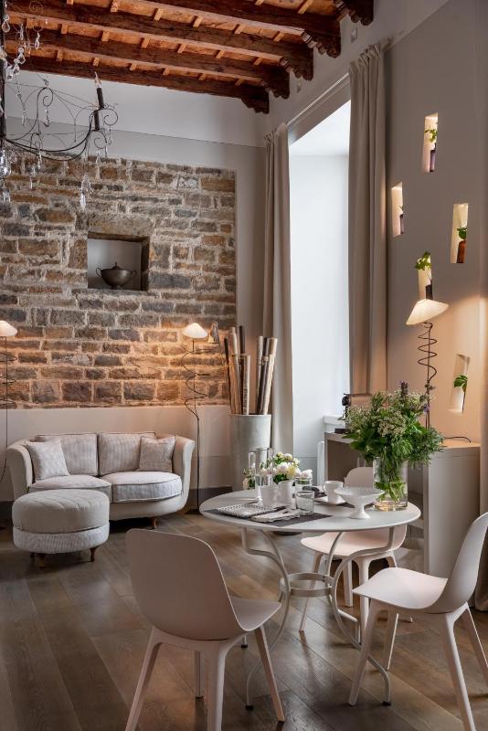Junior Suite image 3