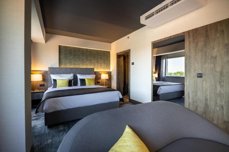 City Junior Suite image 4