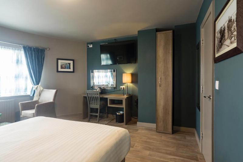 Hotel No 8 - image 20