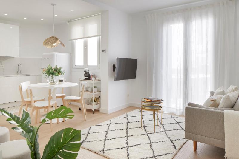 Moneo by FeelFree Rentals - image 1