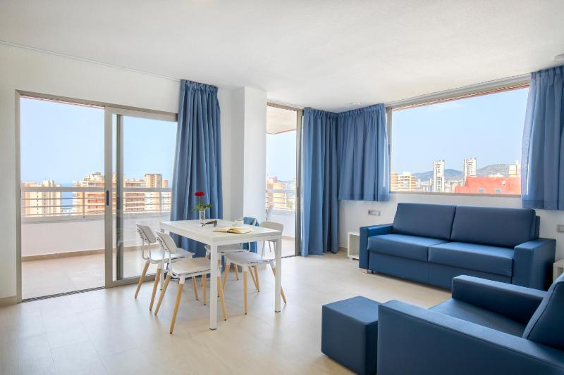 One-Bedroom Suite Apartment image 2