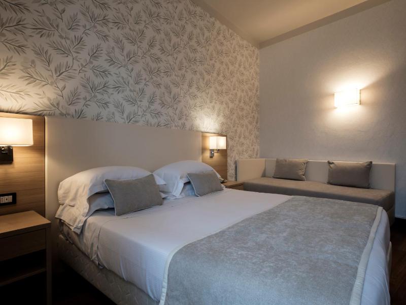 Hotel Accademia - image 3