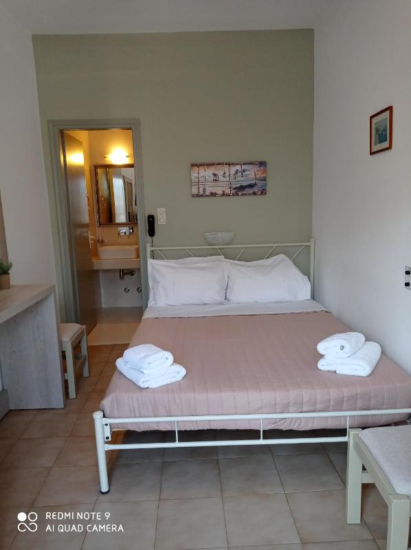 Superior Double Room image 4