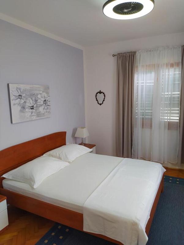 Two-Bedroom Apartment with Terrace and Sea View image 1
