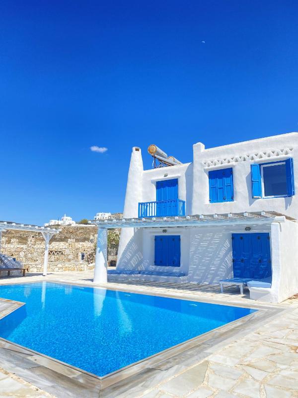 Myrovi Harmony Suites - Sea View & Pool in Kanalia - image 1