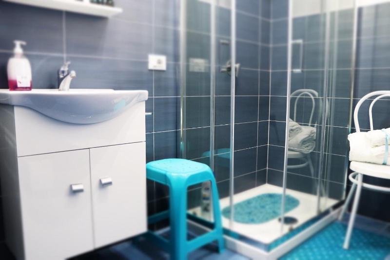 Blue Suite - image 26