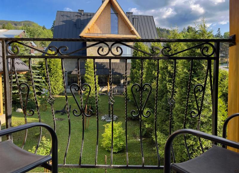Deluxe Double Room with Balcony image 1