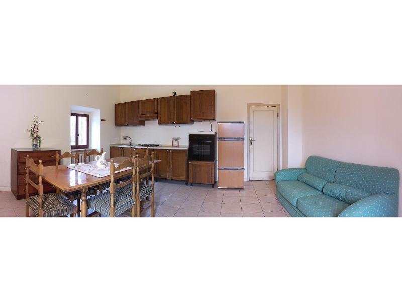 Two-Bedroom Apartment with Terrace  and Veranda image 4