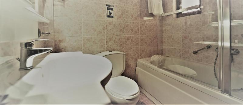 Hotel Tourist - image 27